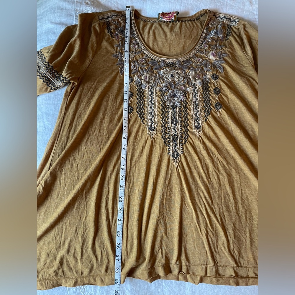 Johnny Was Yellow Embroidered 3/4 Sleeve Tunic - Picture 7 of 9
